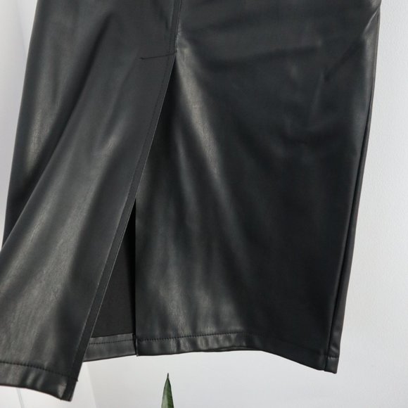 Le Château Faux Leather Skirt - Picture 5 of 11